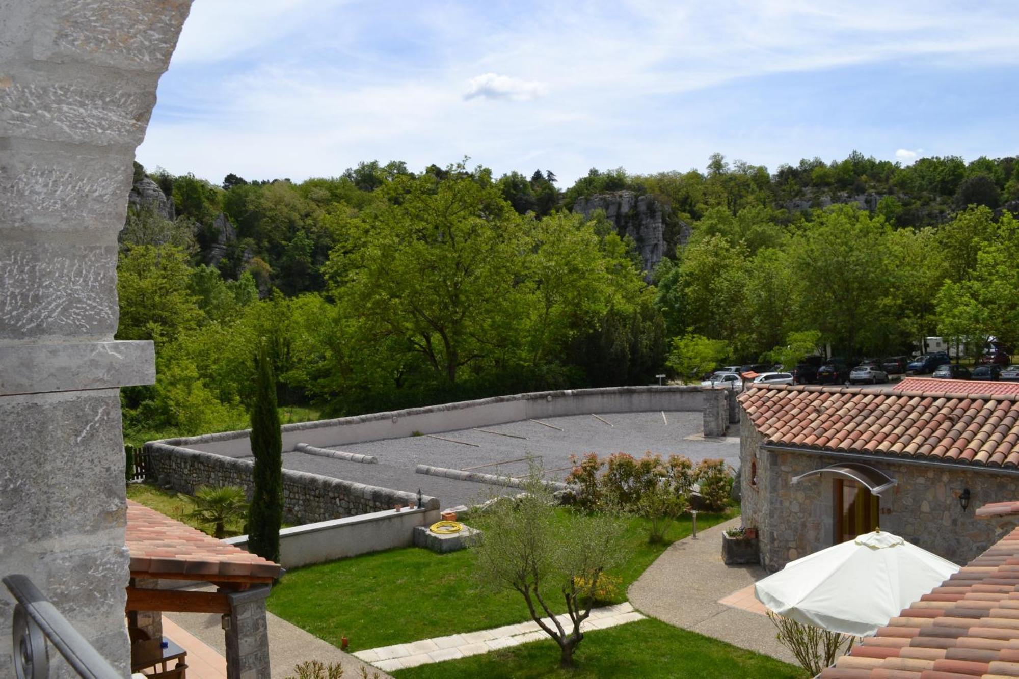 Hôtel La Garenne Labeaume Exterior foto
